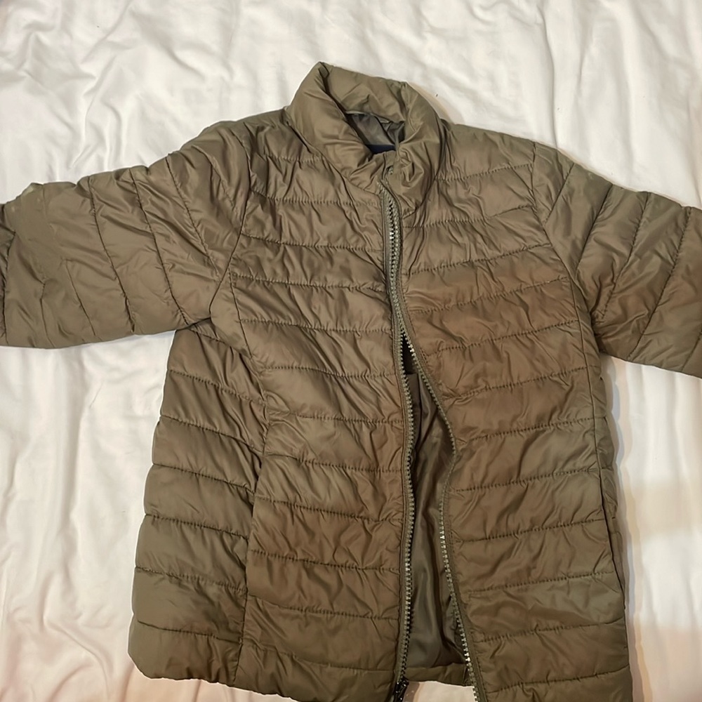 Size medium 5 to 6 Lands’ End army gray jacket